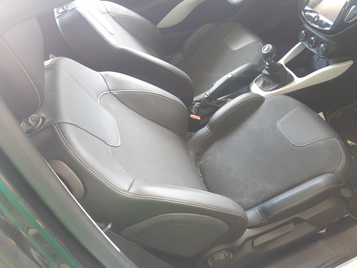Seats set OPEL Adam (M13)