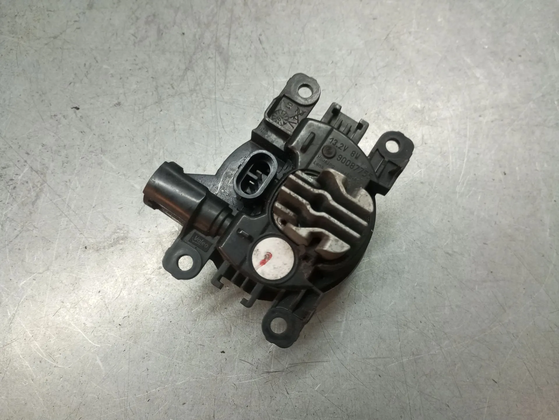 Left front fog light RENAULT Koleos II (HC_) Imagem-1