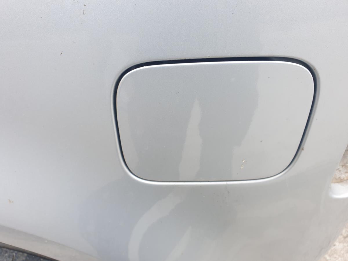 Tappo serbatoio carburante VOLKSWAGEN Caddy IV (SA)