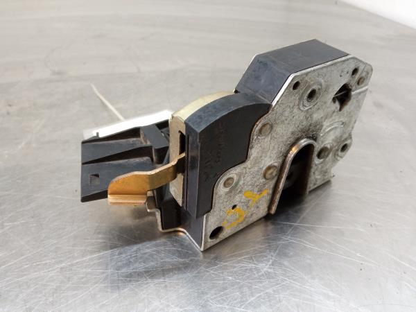 Cerradura / cierre puerta trasera derecha BMW 3 (E36) Imagem-2