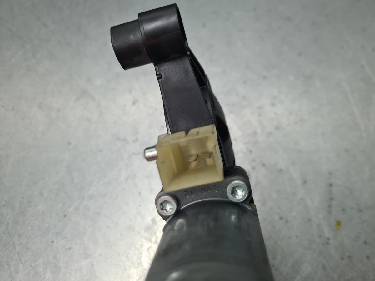 Moteur lève-vitre avant gauche AUDI A3 (8V1, 8VK) Imagem-4