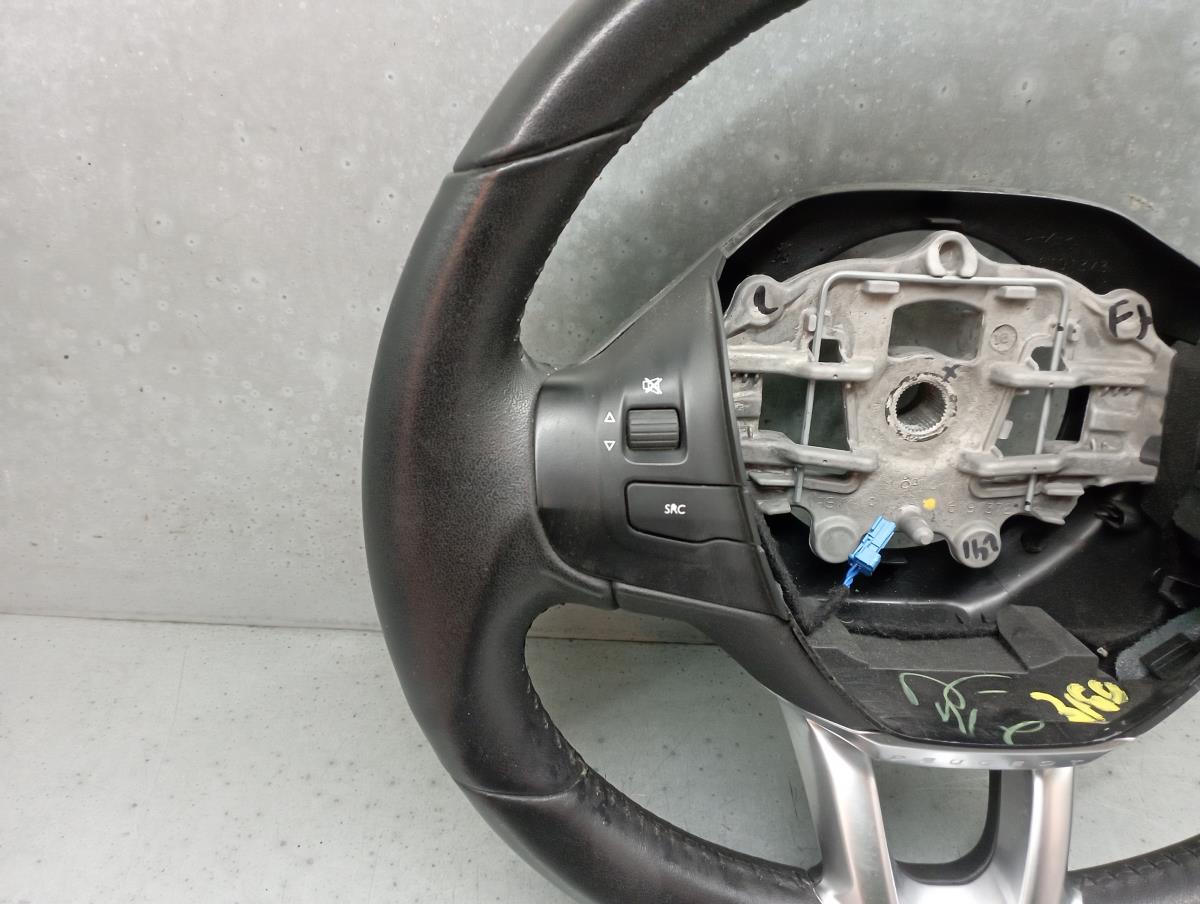 Volante PEUGEOT 2008 I (CU_) Imagem-1