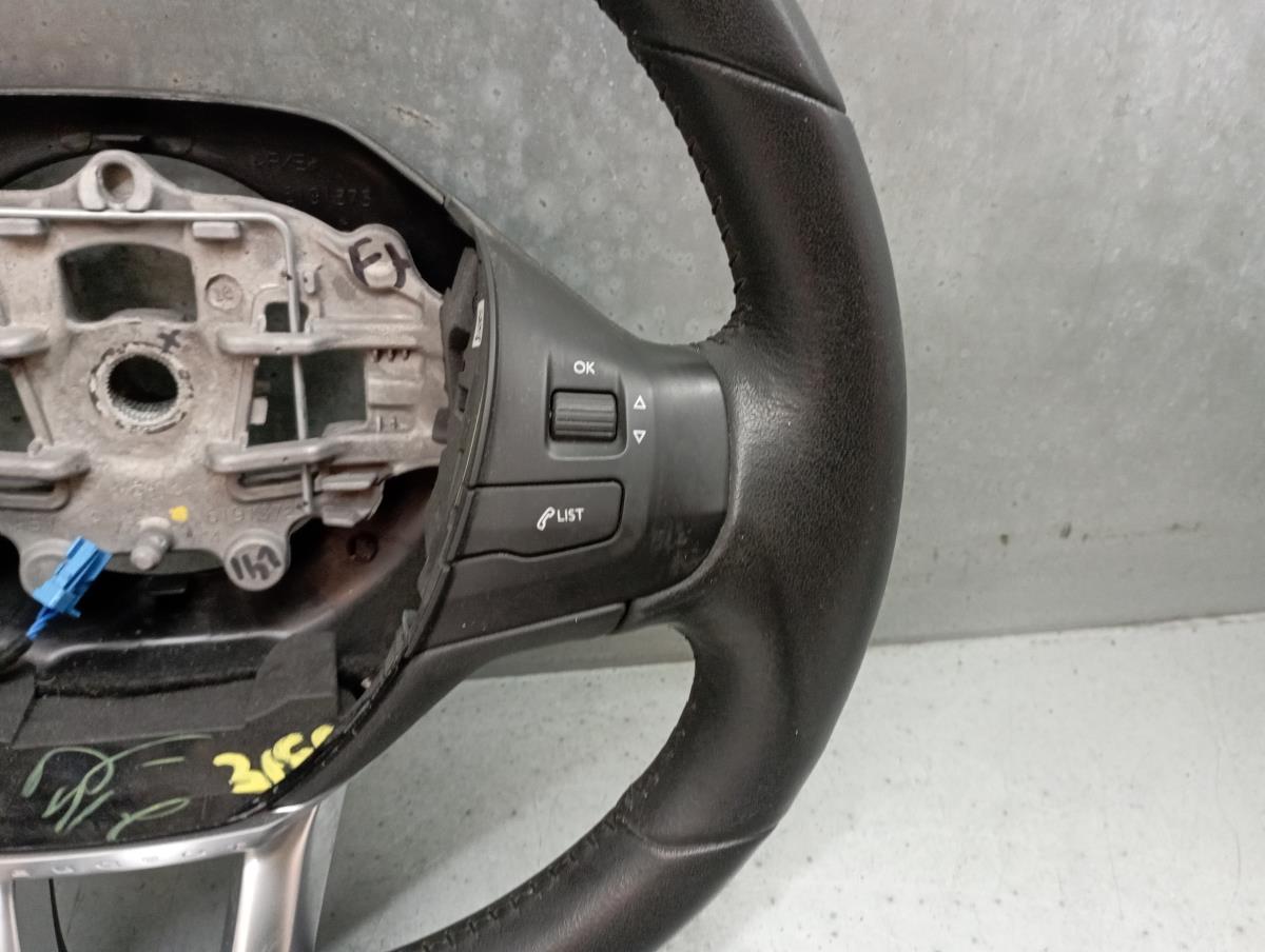 Volante PEUGEOT 2008 I (CU_) Imagem-2