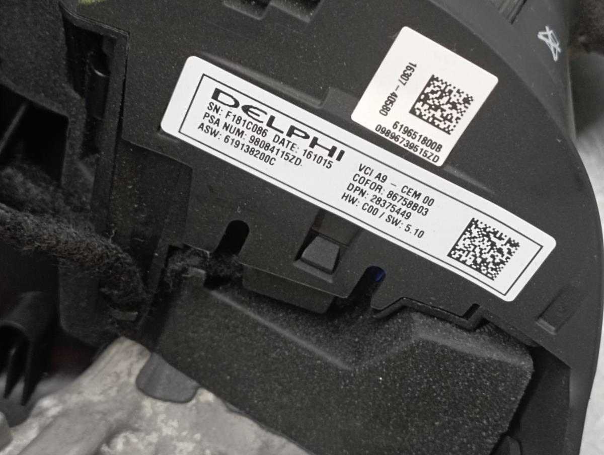 Volante PEUGEOT 2008 I (CU_) Imagem-5