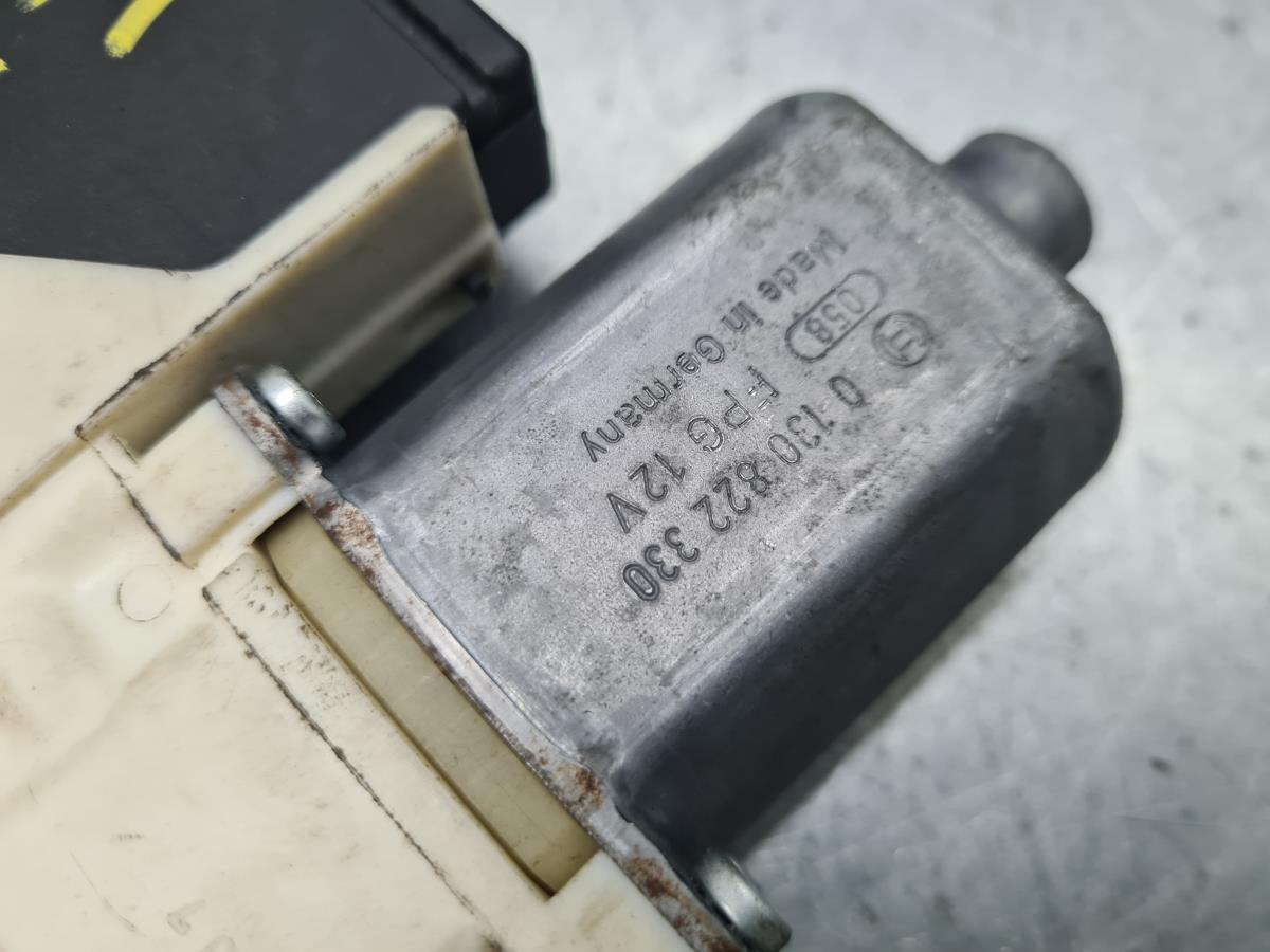 Moteur lève-vitre avant gauche RENAULT Megane III (BZ0_) Imagem-4