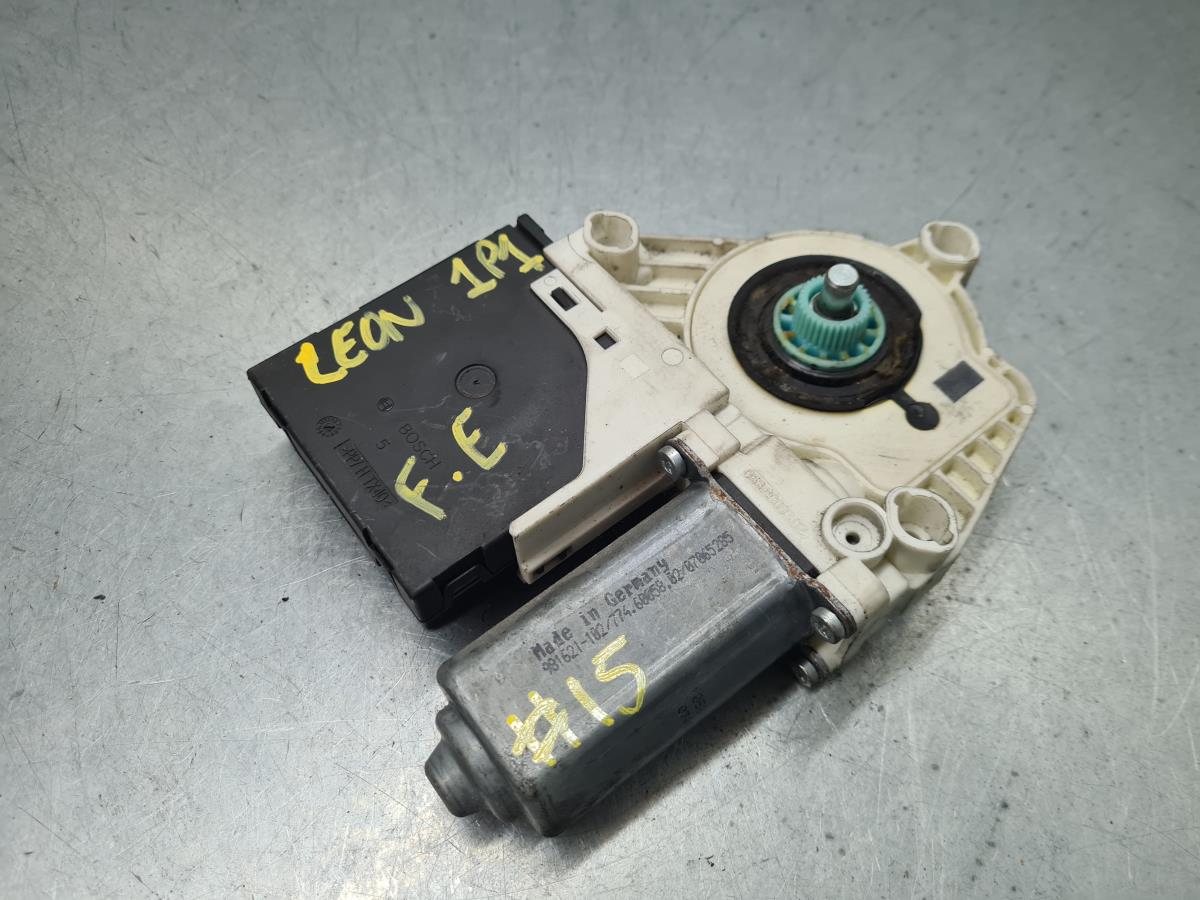 Motore alzacristallo anteriore sinistro SEAT Leon (1P1)