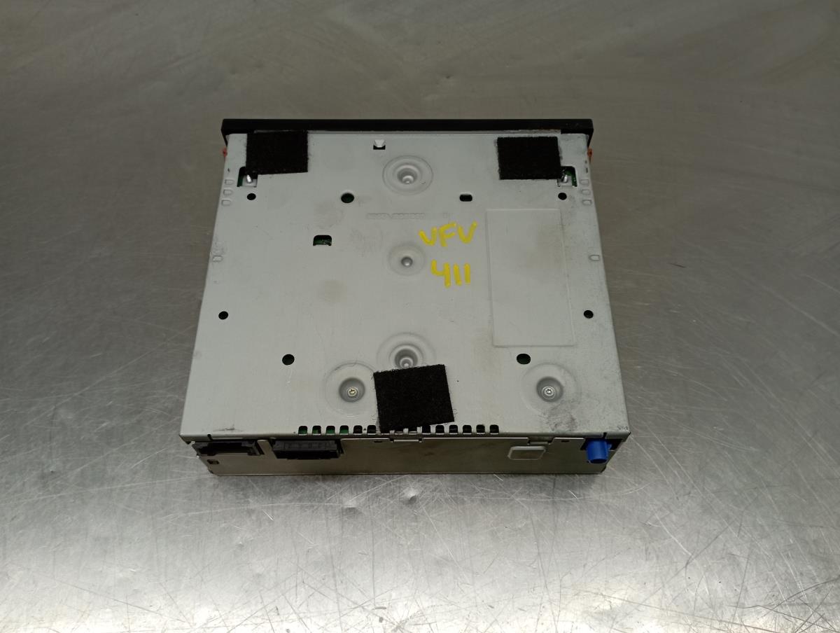 Lettore CD / Scatola AUDI A6 Avant (4F5, C6)