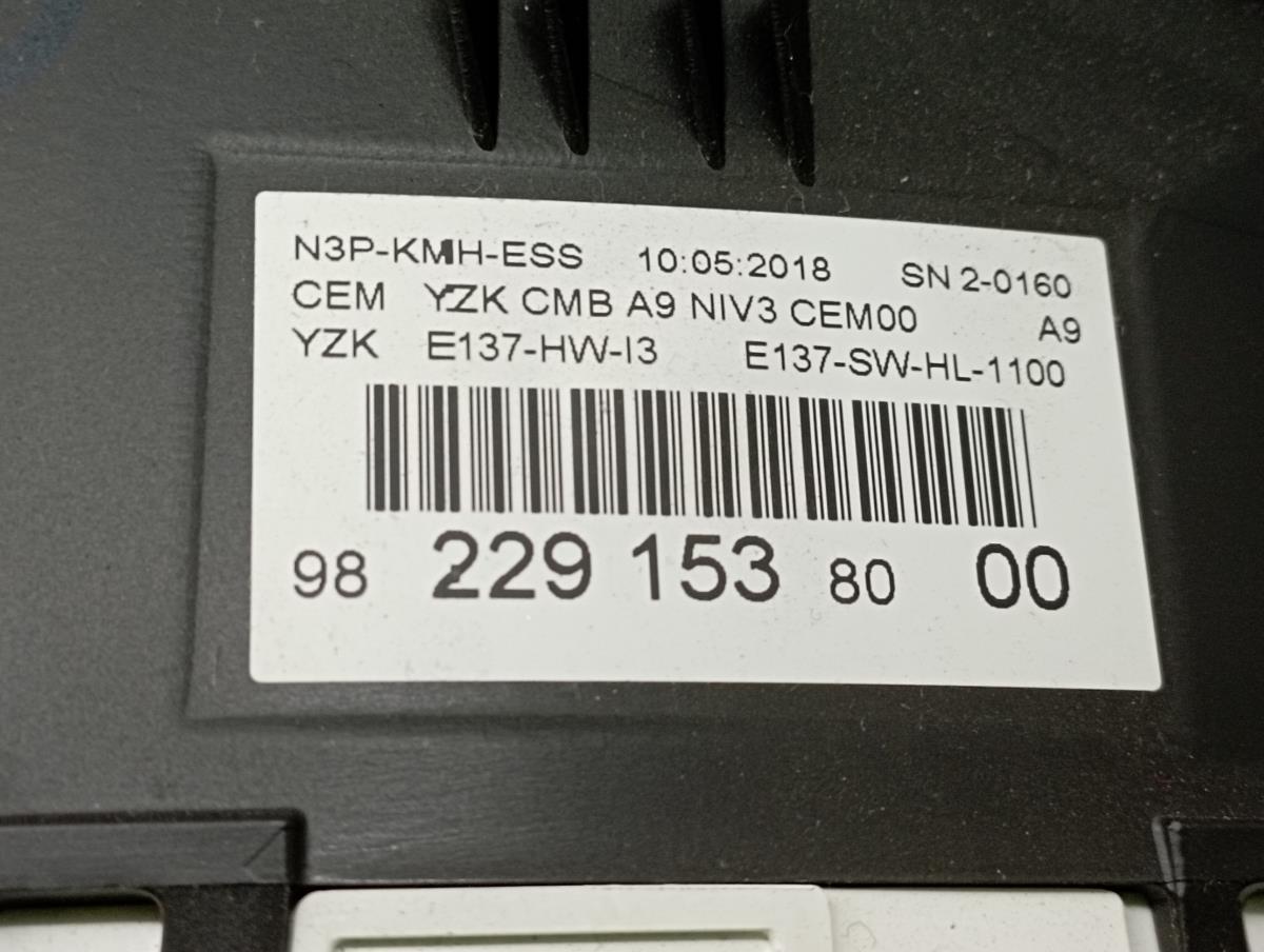 Quadrante / painel de instrumentos PEUGEOT 208 Imagem-4