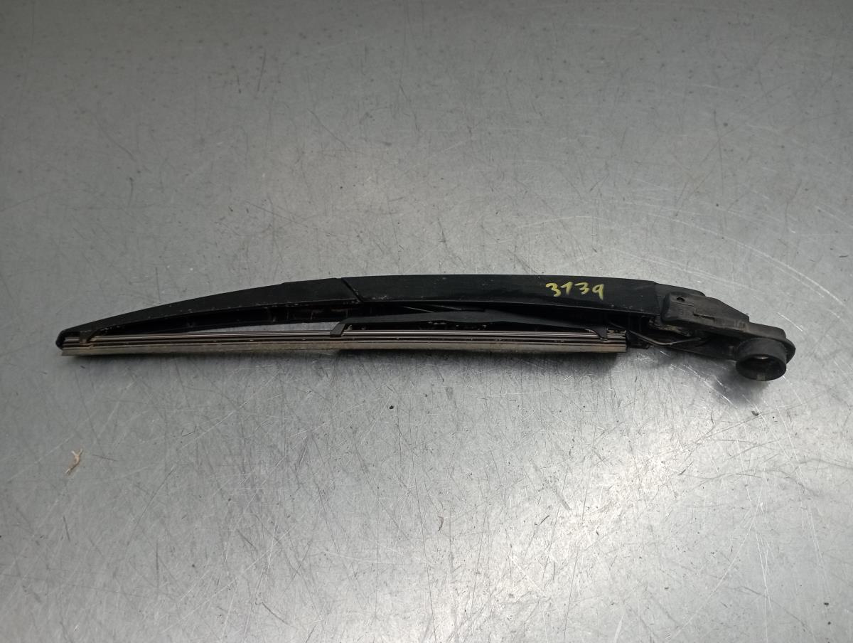 Braccio / asta tergicristallo posteriore DACIA Sandero III