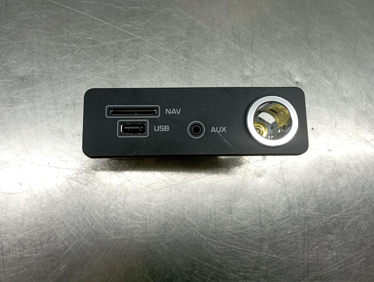 Módulo USB / AUX / IPOD JAGUAR F-Type Coupé (X152)