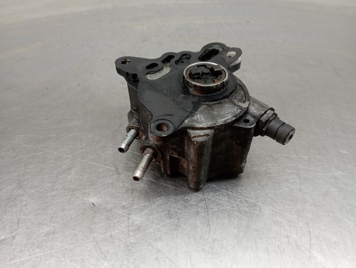 Pompa iniezione VOLKSWAGEN Passat Variant (3C5) Imagem-1