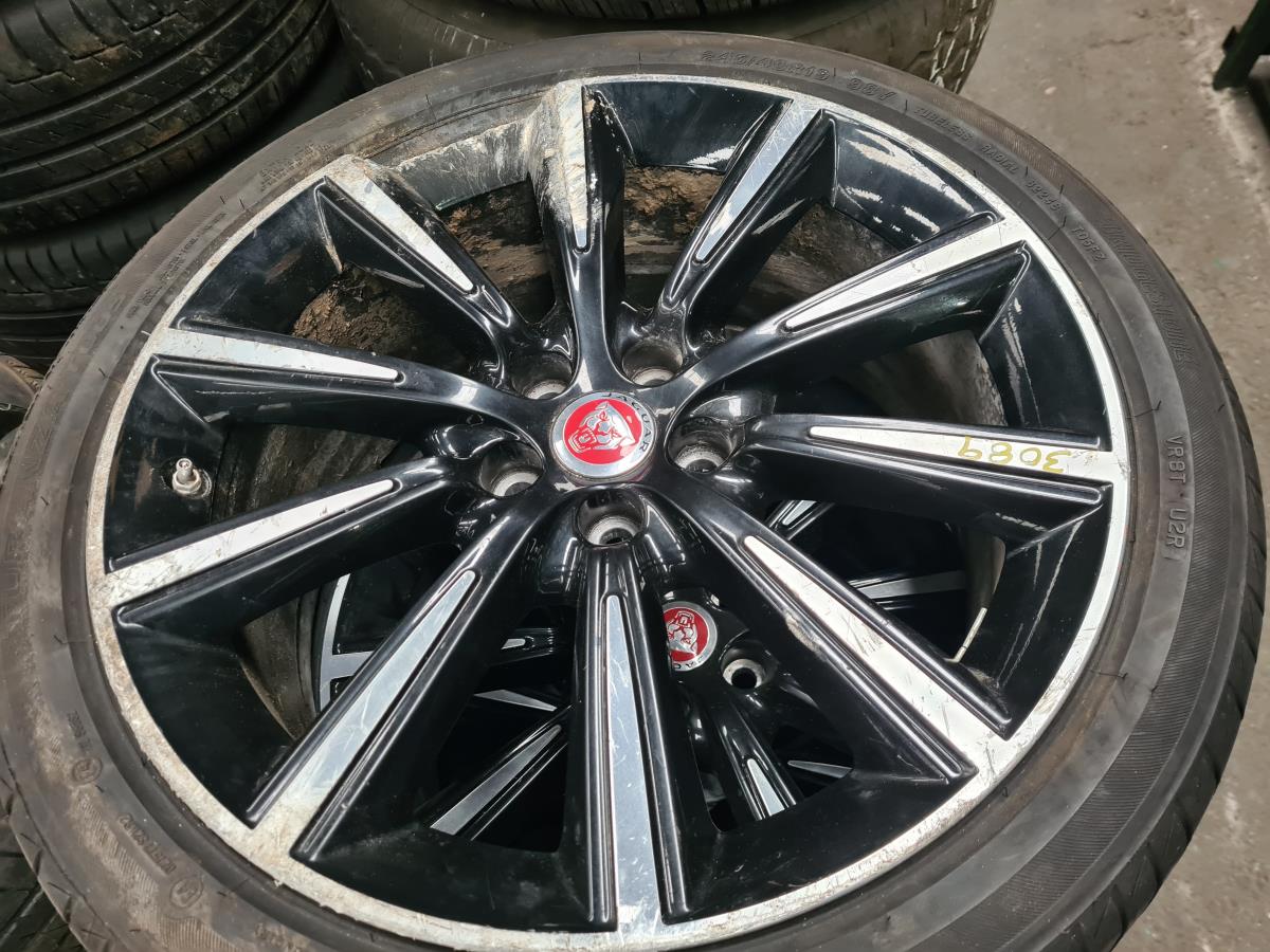 Ensemble de jantes JAGUAR F-Type Coupé (X152) Imagem-0