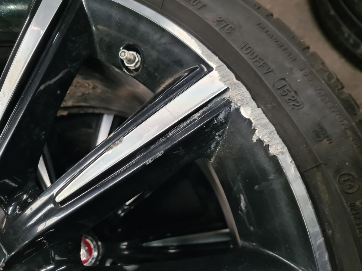 Jante frente direita JAGUAR F-Type Coupé (X152) Imagem-1