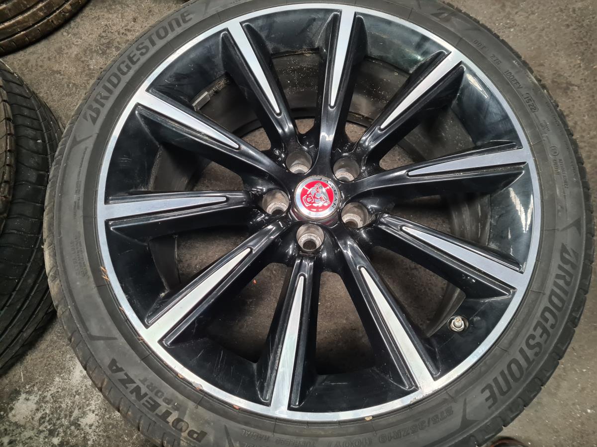 Llanta Delantera Derecha JAGUAR F-Type Coupé (X152)