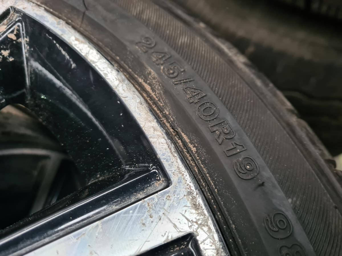 Roue JAGUAR F-Type Coupé (X152) Imagem-2