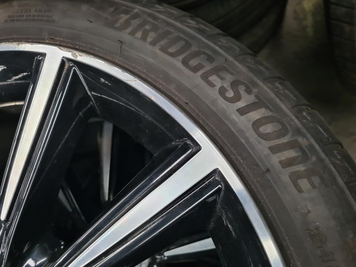 Wheel JAGUAR F-Type Coupé (X152) Imagem-1