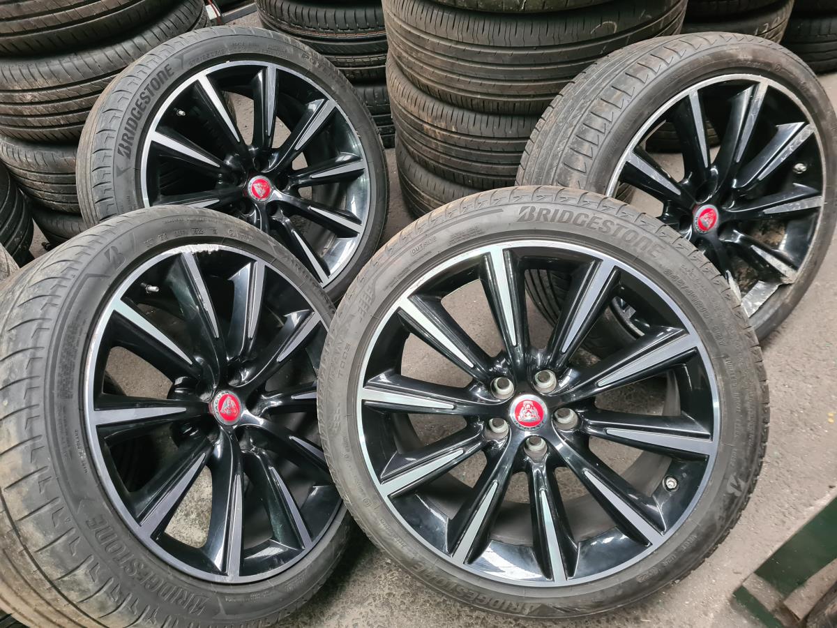 Ensemble de jantes JAGUAR F-Type Coupé (X152) Imagem-0