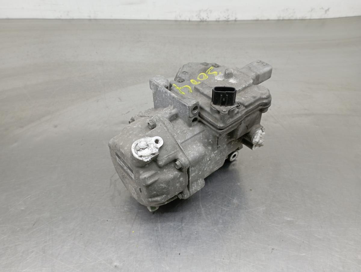AC compressor TOYOTA Auris Hatchback (_E15_)