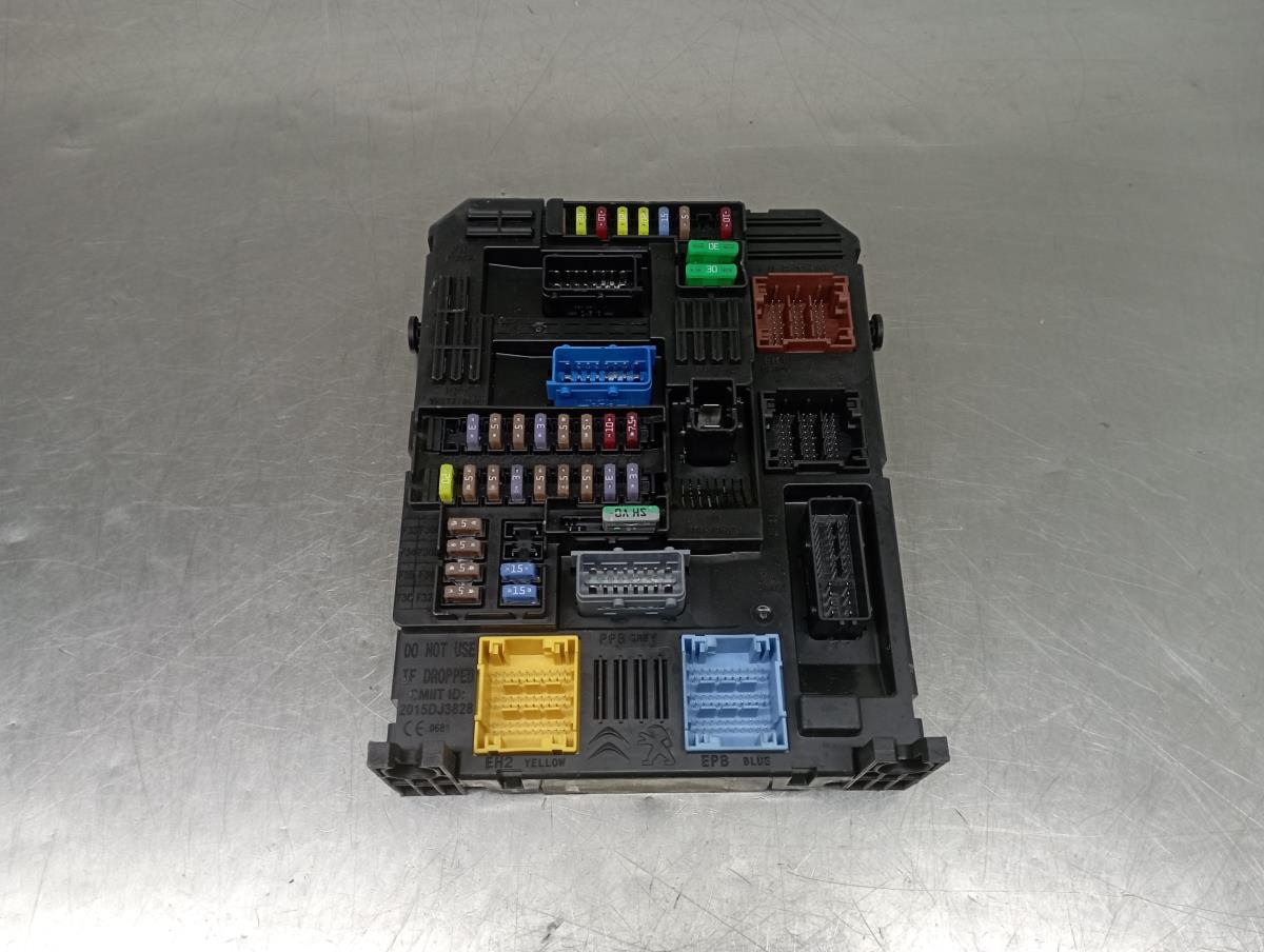 Caixa fusíveis / SAM / BSI PEUGEOT 208 II Imagem-2