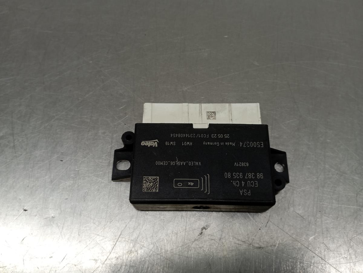 Módulo parking PEUGEOT 208 II