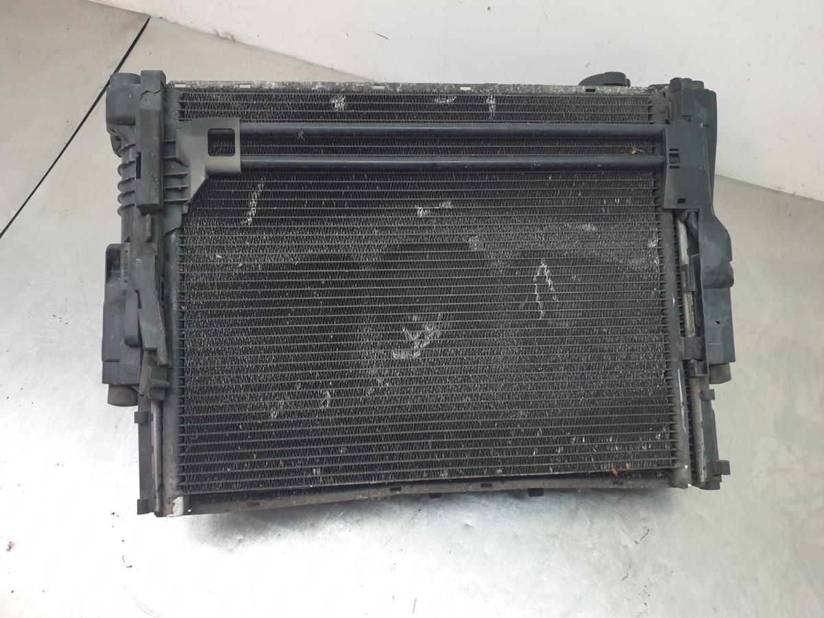 Radiator Kit BMW 3 Touring (E46) Imagem-2