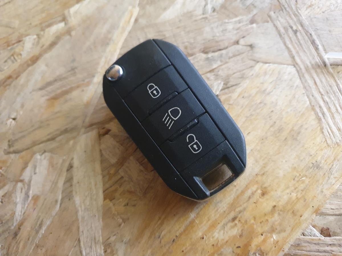 Commande PEUGEOT 2008 I (CU_) Imagem-1