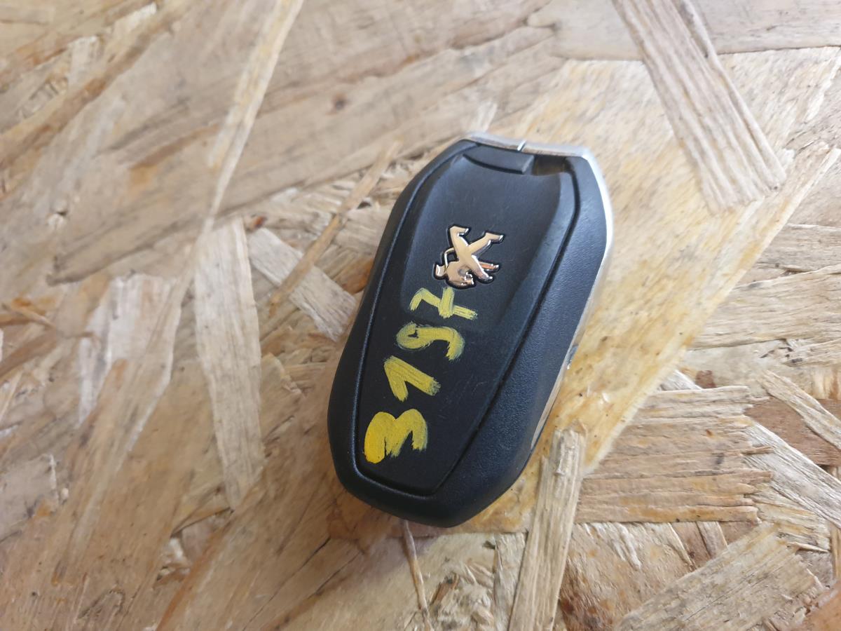 Commande PEUGEOT 2008 II (U_)