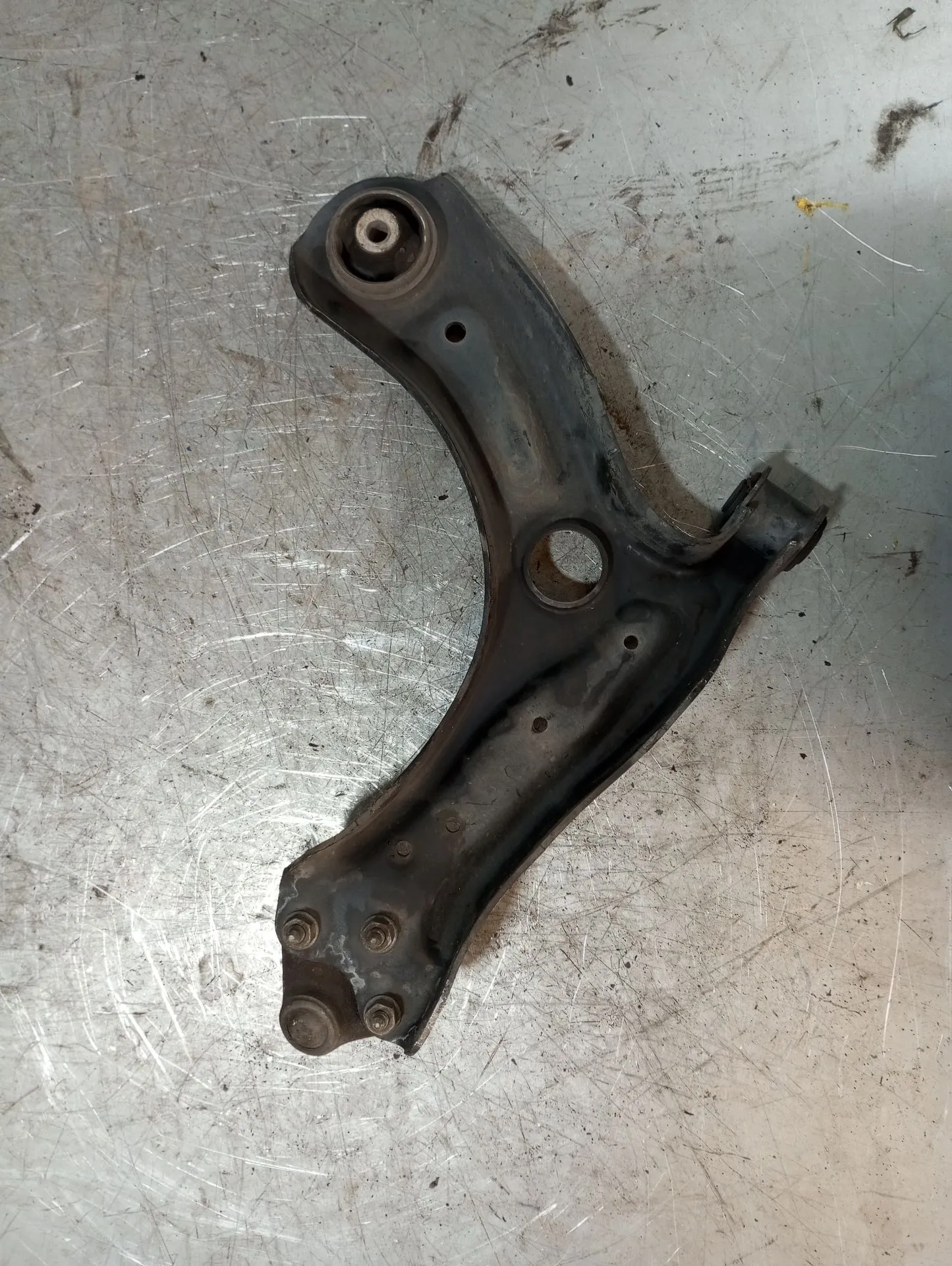 Braccio di sospensione anteriore sinistro VOLKSWAGEN Polo (6R, 6C) Imagem-1