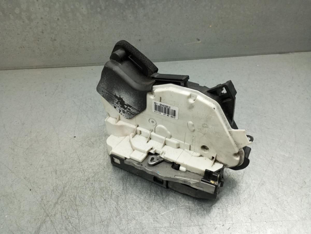 Cerradura / cierre puerta trasera derecha VOLKSWAGEN Polo (6R, 6C) Imagem-1