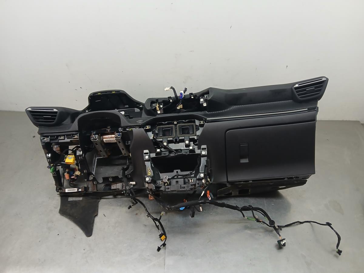 Salpicadero PEUGEOT 2008 II (U_) Imagem-0