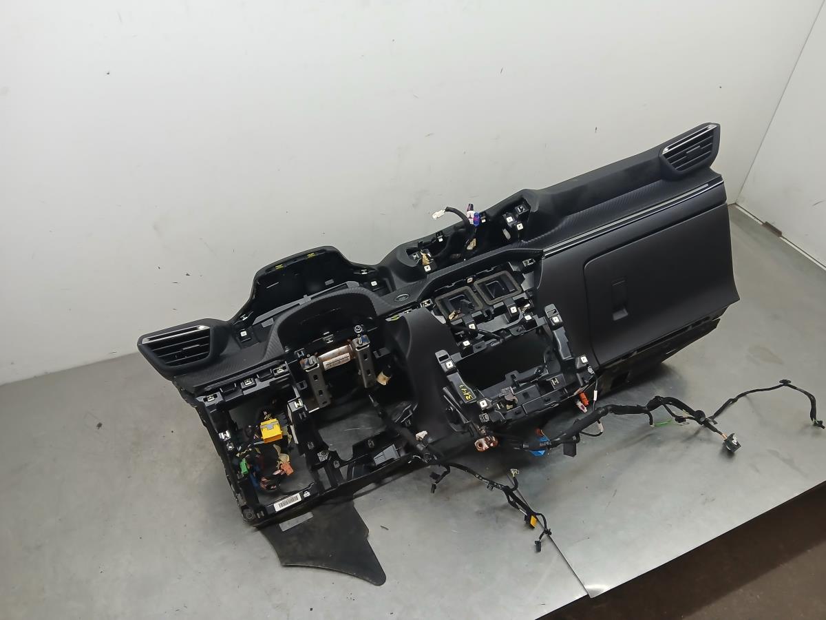 Salpicadero PEUGEOT 2008 II (U_) Imagem-2