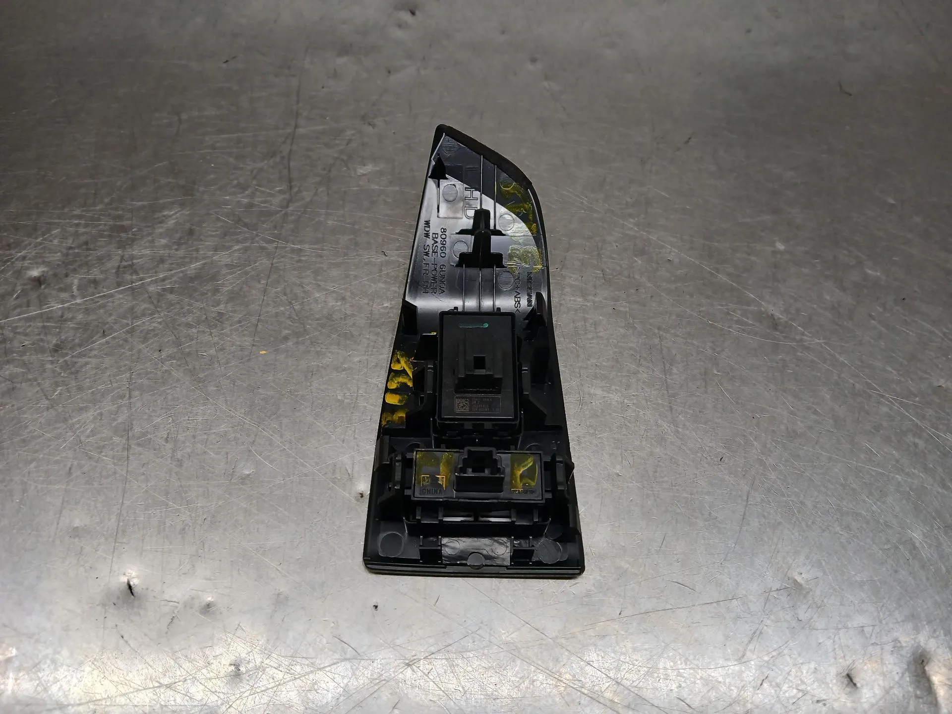 Mando / interruptor elevalunas delantero derecho NISSAN Qashqai III (J12) Imagem-2