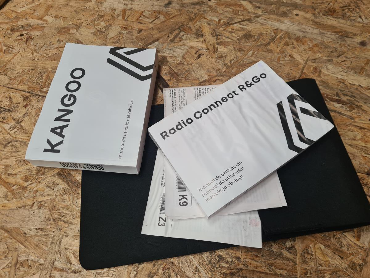 Borsa con manuale dell’utente del veicolo RENAULT Kangoo III Imagem-1
