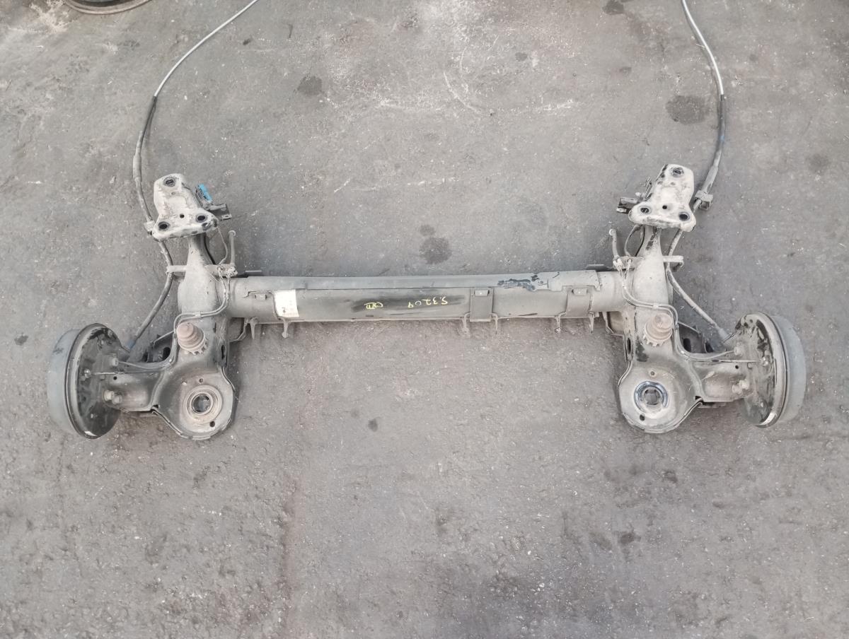 Essieu arrière à tambours CITROËN C3 III Van (SX_, SY_)