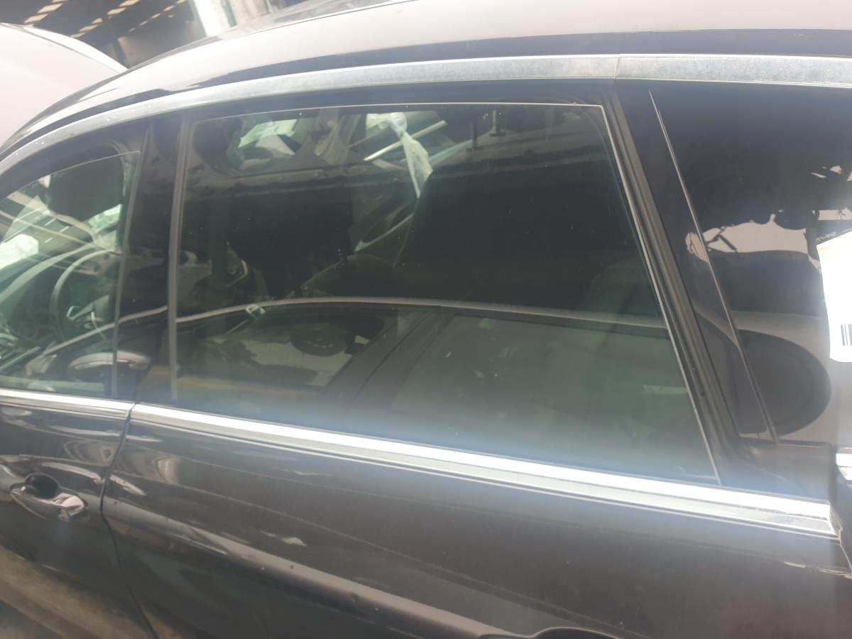Vidrio puerta Trasero Izquierdo BMW 3 Gran Turismo (F34)
