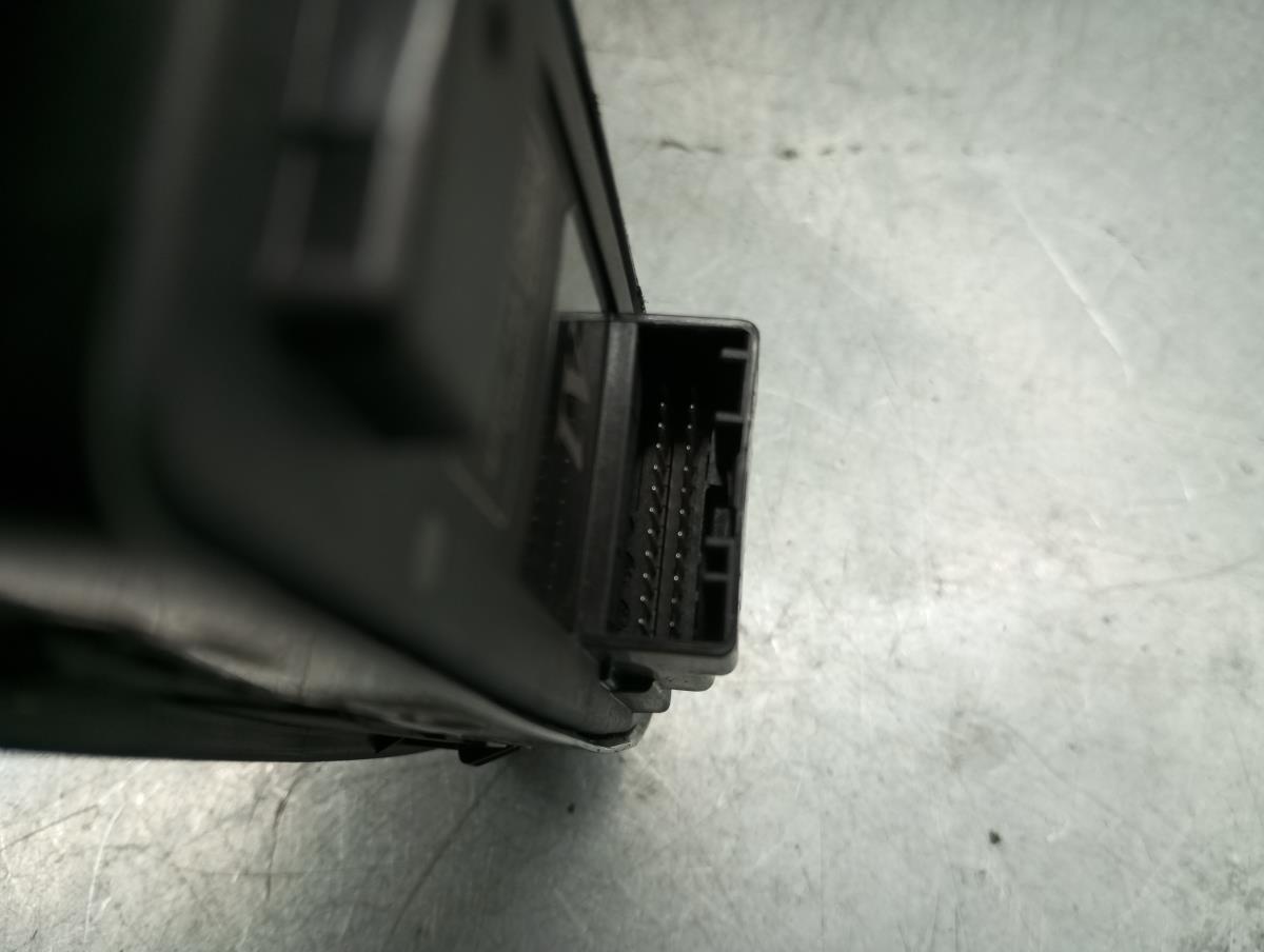 Comando / interruttore alzacristallo anteriore sinistro RENAULT Espace VI Imagem-3