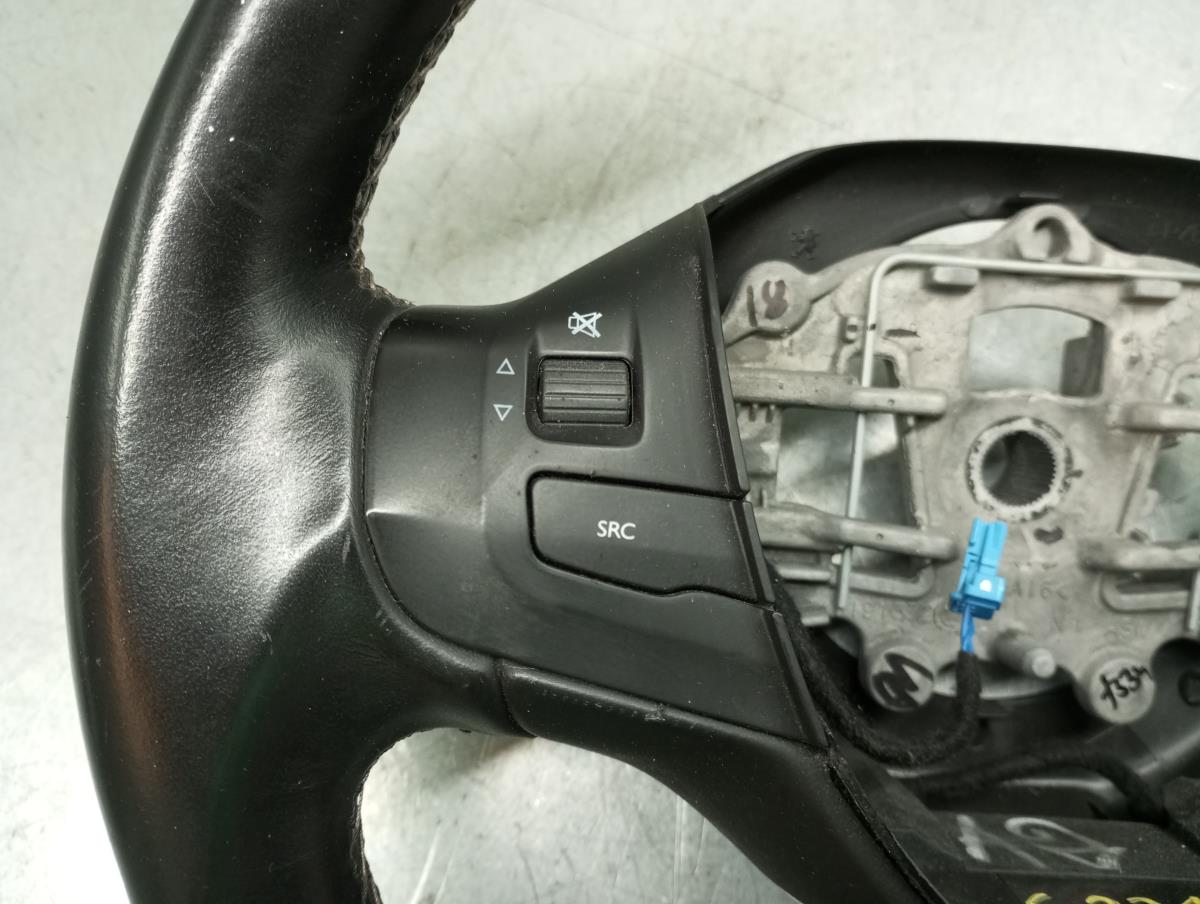 Volante PEUGEOT 2008 I (CU_) Imagem-2