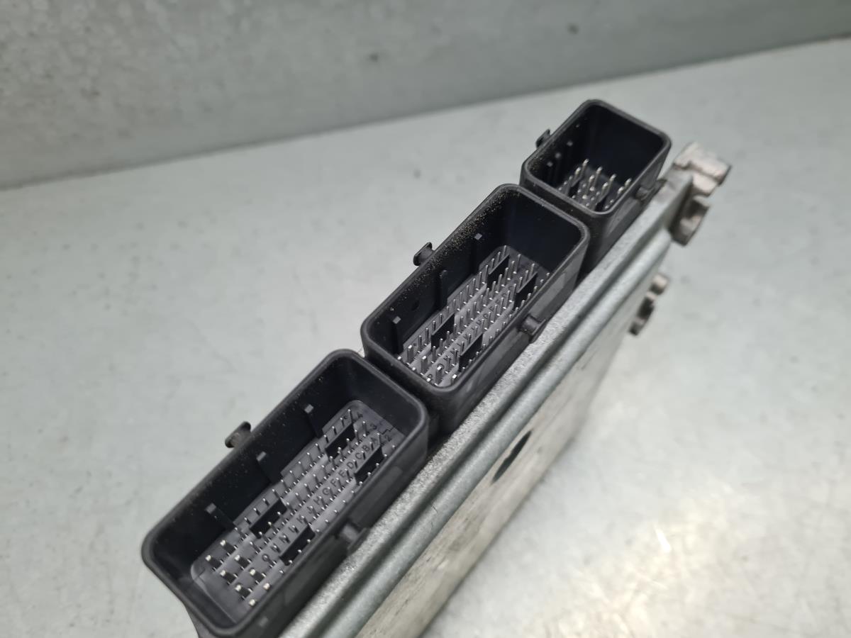 Centralina motor / ECU RENAULT Kadjar (HA_, HL_) Imagem-1