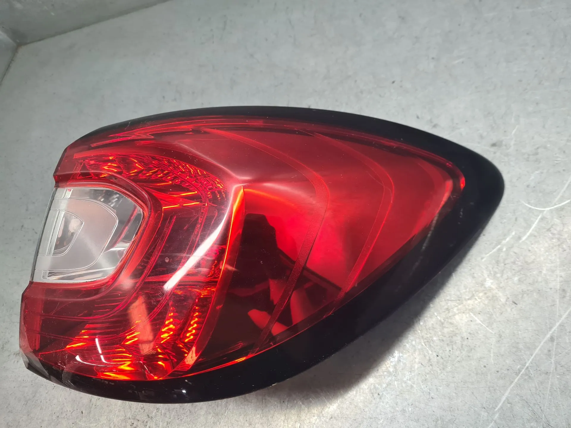 Feu arrière Droite RENAULT Captur (J5_) Imagem-1