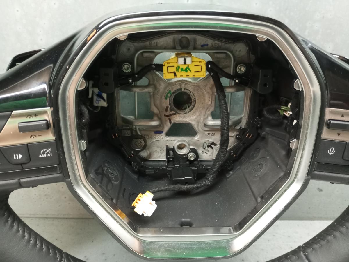 Volante PEUGEOT 308 III Imagem-1