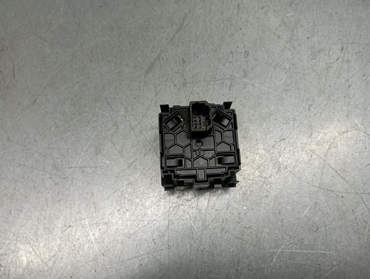 Comando / botão / interruptor multifunções RENAULT Kadjar (HA_, HL_) Imagem-3