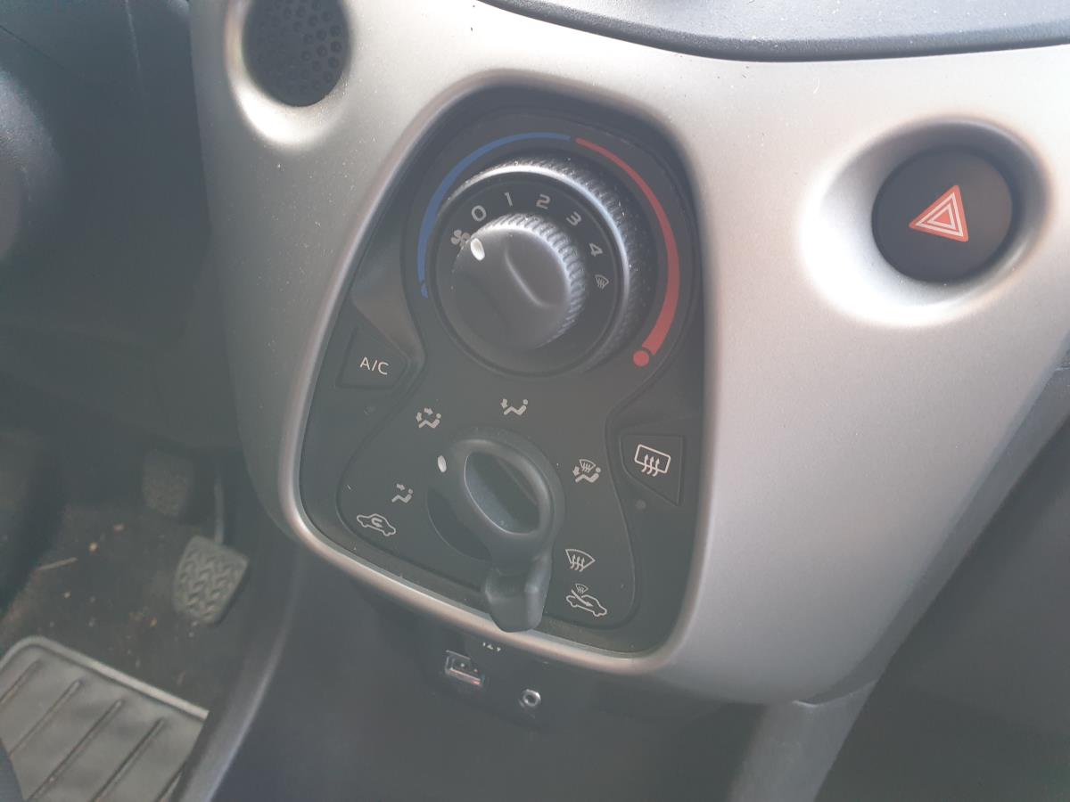 Climate control CITROËN C1 II