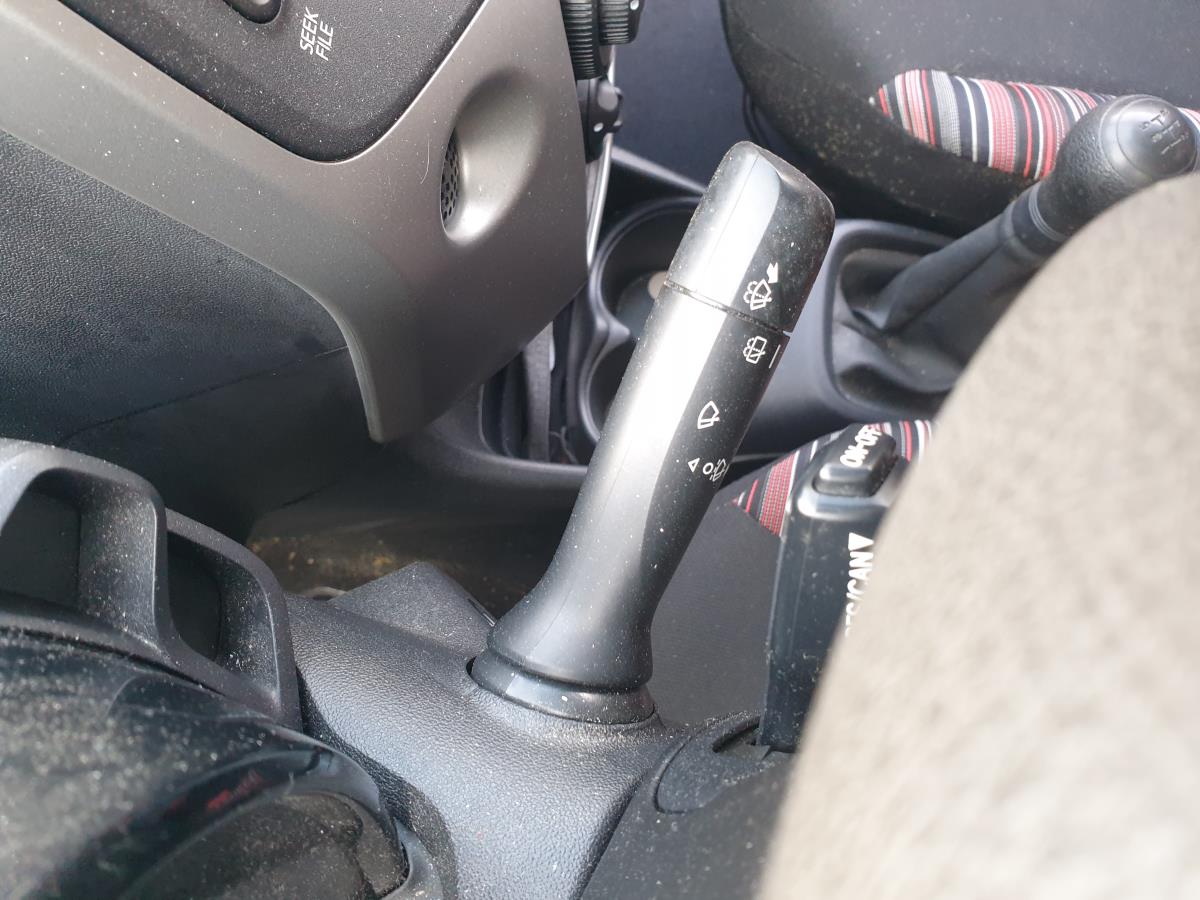 Light and wiper lever set CITROËN C1 II Imagem-1