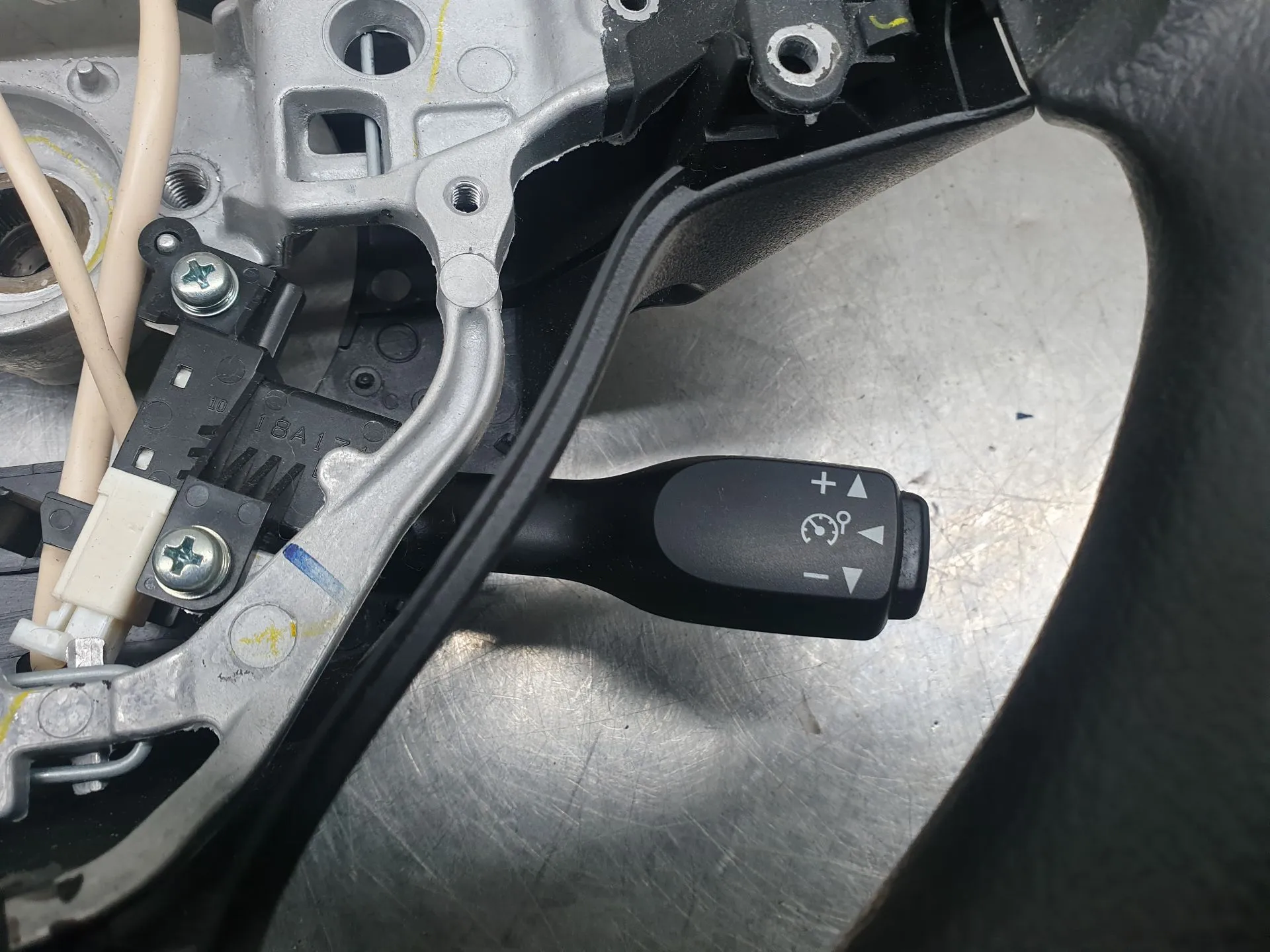 Volante CITROËN C1 II Imagem-1