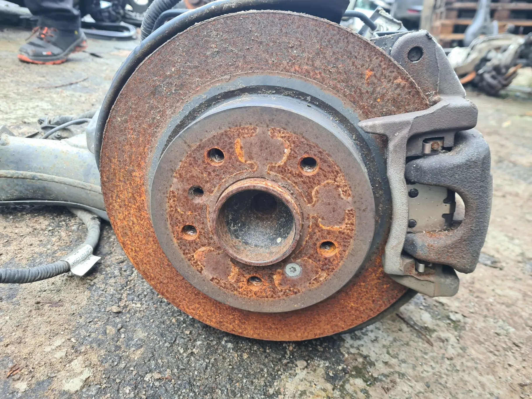 Rear axle with discs RENAULT Kadjar (HA_, HL_) Imagem-3