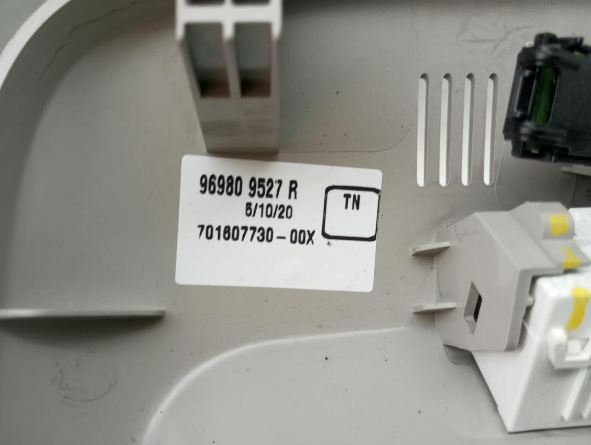 Plafonier frente RENAULT Kadjar (HA_, HL_) Imagem-3