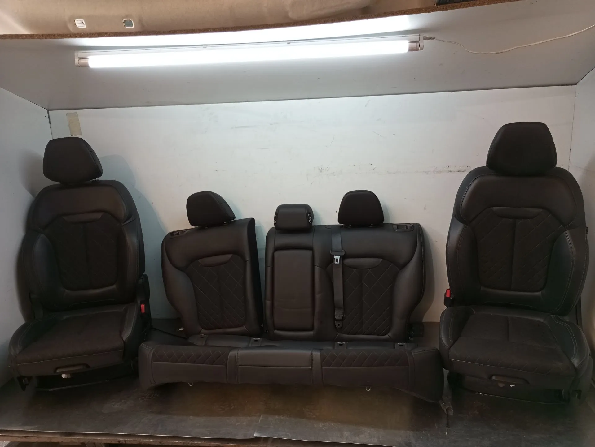 Set di sedili RENAULT Kadjar (HA_, HL_)