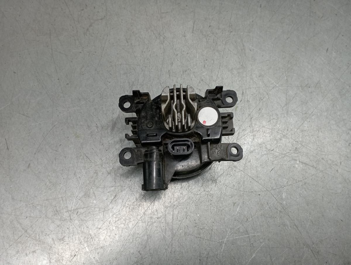 Feu antibrouillard Avant Droite RENAULT Koleos II (HC_) Imagem-2