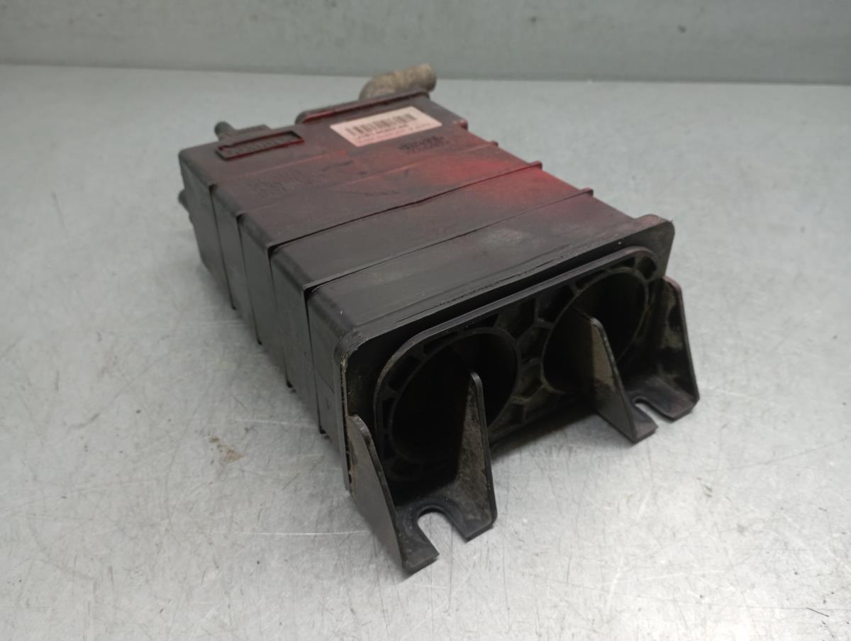 Canister FORD Fiesta VII (HJ, HF) Imagem-2