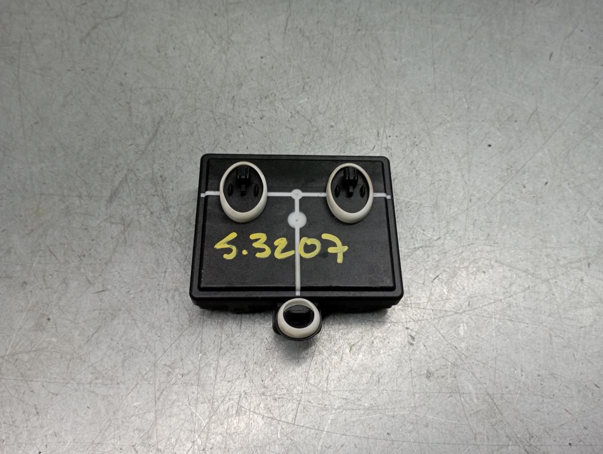 Modulo / Centralina porta anteriore destra PEUGEOT 308 III